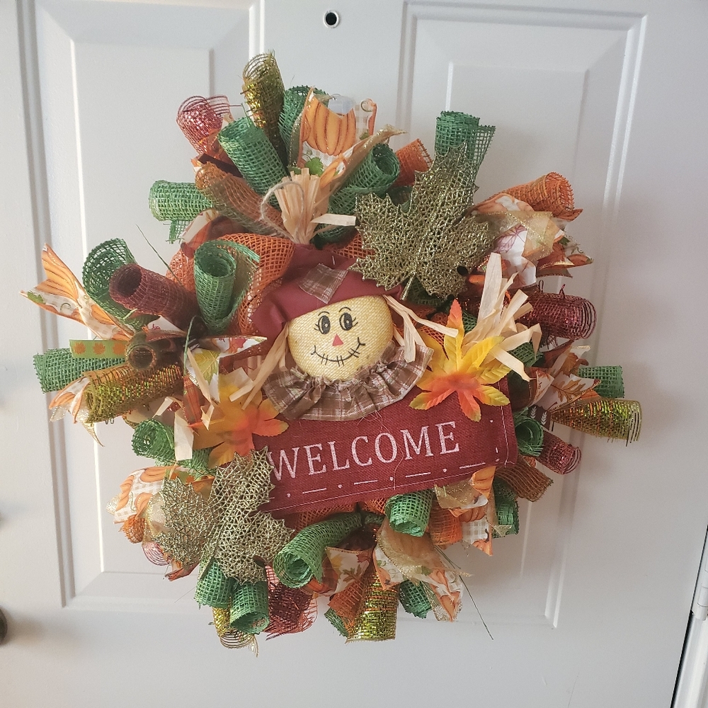 Fall scarecrow wreath